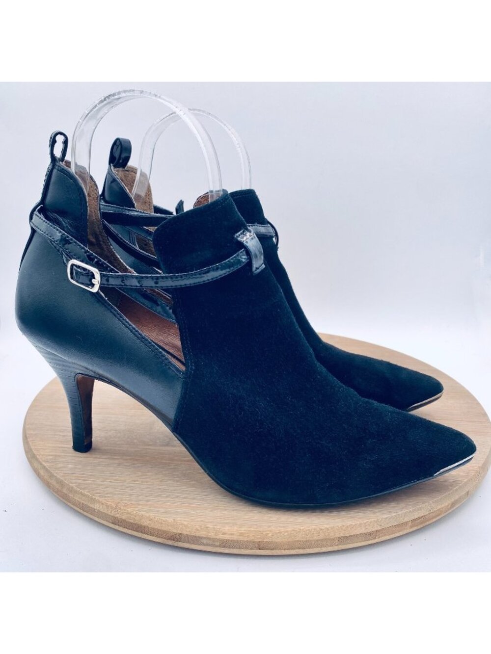 Donald J Pliner Heels Womens 9 Black Suede Pointed Toe Ankle Boots Buckle
